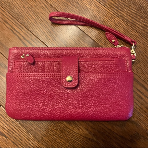 LODIS Olivia Red Pebbled Leather Wristlet Clutch Purse - Picture 1 of 10
